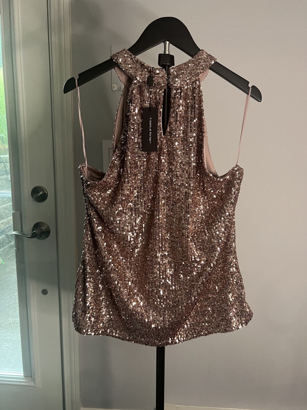 Cable & Gauge Rose Gold Sequin Halter Top Blouse XL NWT